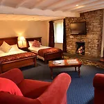 Hotel Damson Dene 4*
