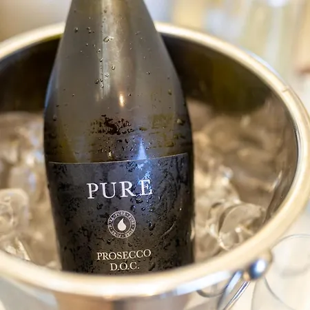 Damson Dene מלון 4*