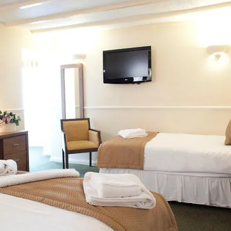 Damson Dene Otel 4*