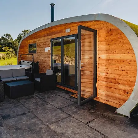 Hotel Damson Dene 4*